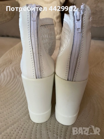 Обувките са много леки и удобни, снимка 2 - Дамски ежедневни обувки - 54242077