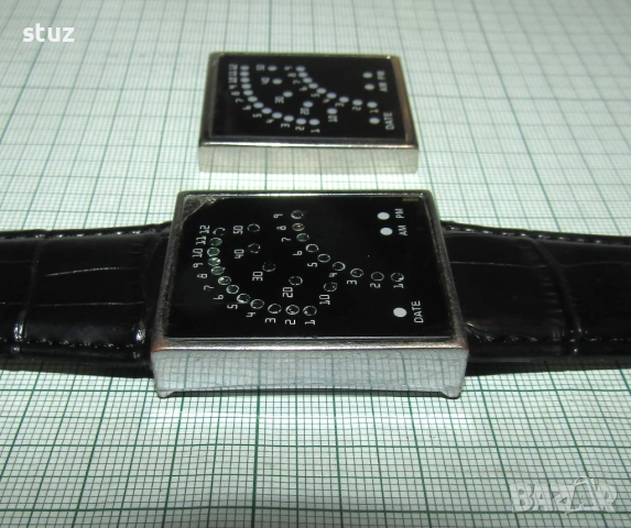 Ръчен бинарен/матричен LED часовник, снимка 2 - Антикварни и старинни предмети - 54057726