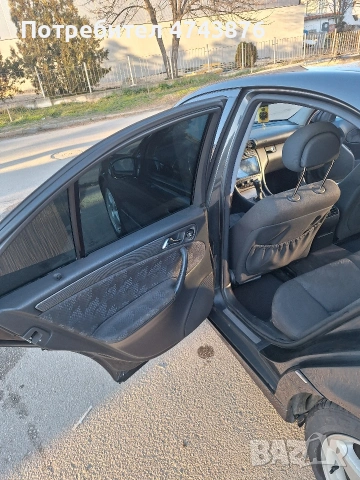 Mercedes C220 2.2 CDI, снимка 12 - Автомобили и джипове - 53748874