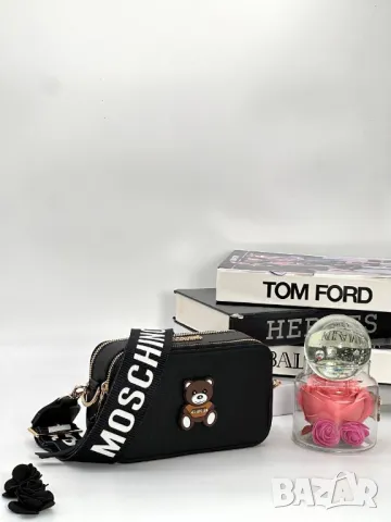 чанти love Moschino , снимка 6 - Чанти - 49116260