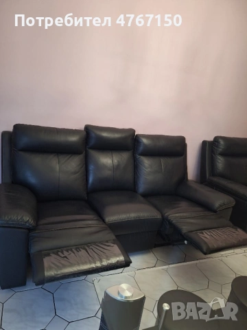 Продавам холна гарнитура с маса, снимка 8 - Дивани и мека мебел - 53853699