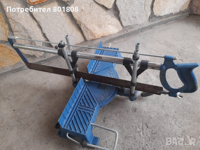 Машина за рязане на первази 