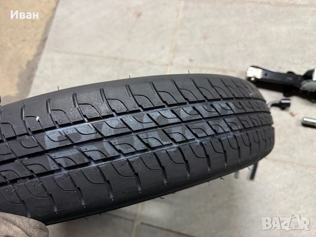 НОВ Оригинален Комплект 17" ПАТЕРИЦА/КРИК/КУКА 5×114,3 за -NISSAN- , снимка 2 - Гуми и джанти - 53819162