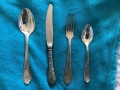 Десертен комплект посребрен в отлично състояние не се използва, снимка 1