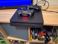 Playstation 4 slim + два оригинални контролера, снимка 3