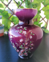 Лилава флорална ваза