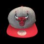Шапка на Chicago Bulls , снимка 1 - Фен артикули - 45890078