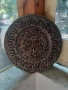 Стара голяма чукана и гравирана медна чиния с пиленца, снимка 2