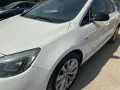 Калник десен и калник ляв за Opel Astra J , снимка 4