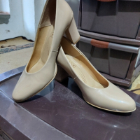 чисто нови обувки , снимка 3 - Дамски обувки на ток - 45004879