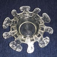Стъклена поставка за малка саксия с форма на цвете, снимка 1 - Декорация за дома - 45693465