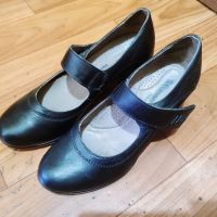 Български дамски обувки , снимка 1 - Дамски обувки на ток - 45304922
