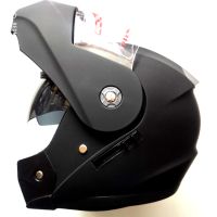 Модуларна мото каска шлем с очила , снимка 3 - Аксесоари и консумативи - 46122881