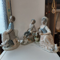 Три порцеланови фигури на фирма Ладро Испания, снимка 1 - Статуетки - 44978915