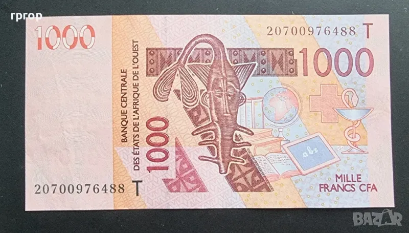 Того. Западно Африкански Щати.
1000 франка.
Буква Т. 2003 година.
 UNC, снимка 1