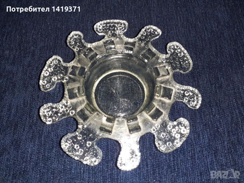 Стъклена поставка за малка саксия с форма на цвете, снимка 1