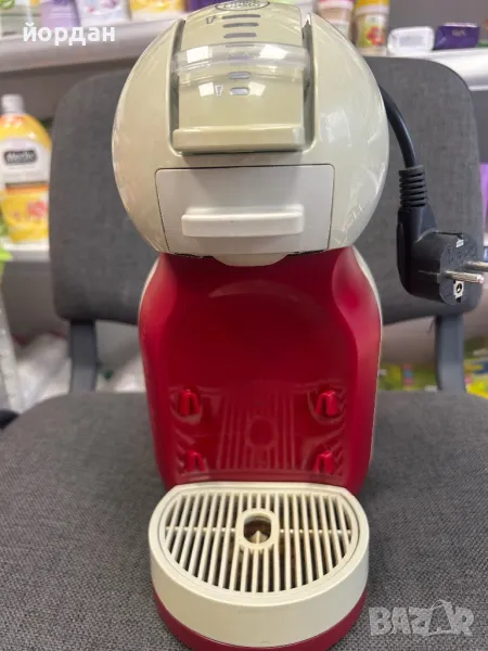 Кафемашина за капсули Dolce gusto, снимка 1