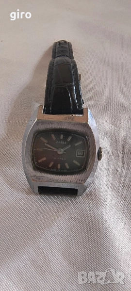 Руски дамски механичен часовник Заря, снимка 1