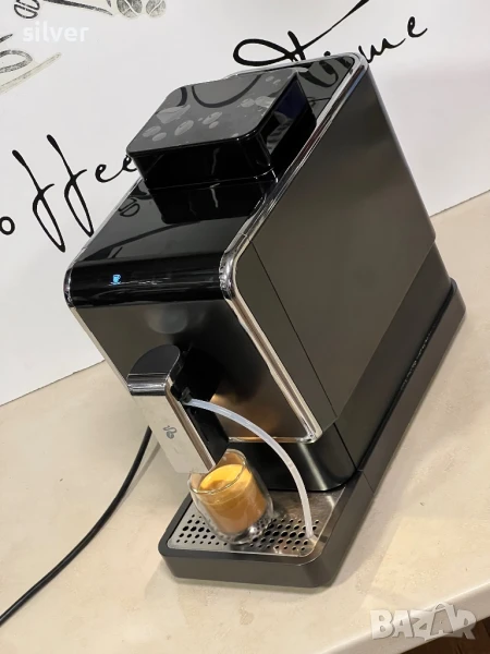 Кафемашина кафе автомат Tchibo cappuccino с гаранция, снимка 1