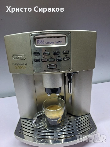 Delonghi Magnigica, снимка 3 - Кафемашини - 53915919