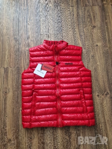 Страхотна мъжка грейка елек HUGO BOSS Размери S , M, L, XL, 2XL , снимка 2 - Якета - 51470796