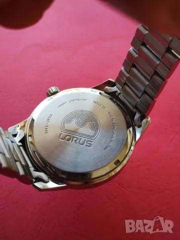 Часовник"Lorus"(Seiko).Чисто нов., снимка 2 - Мъжки - 47015856