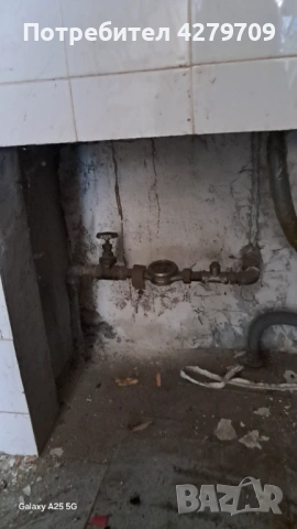 Продавам гараж, снимка 3 - Гаражи и паркоместа - 47729503