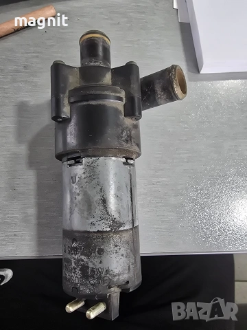 0018351364 Водна помпа за Mercedes Sprinter Vito 0392020026