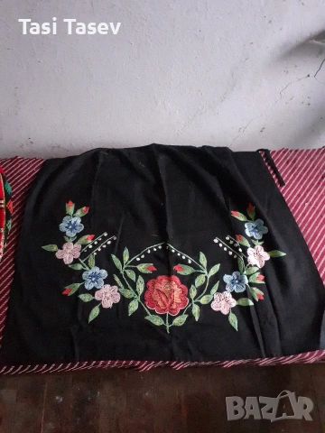 Престилки от национални носии