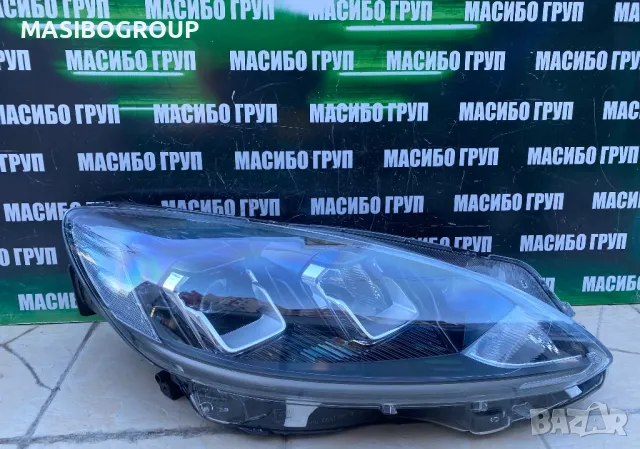 Фар десен фарове за Форд Куга Ford Kuga MK3, снимка 2 - Части - 47446569