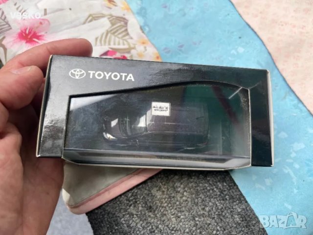 Minichamps Toyota Urban Cruiser 1:43, снимка 5 - Колекции - 50052913