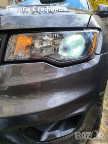 Продавам фарове за Jeep Grand Cherokee WK2, снимка 4 - Части - 52421789