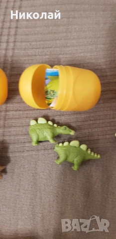 Динозаври от kinder natoons, снимка 3 - Фигурки - 54002628