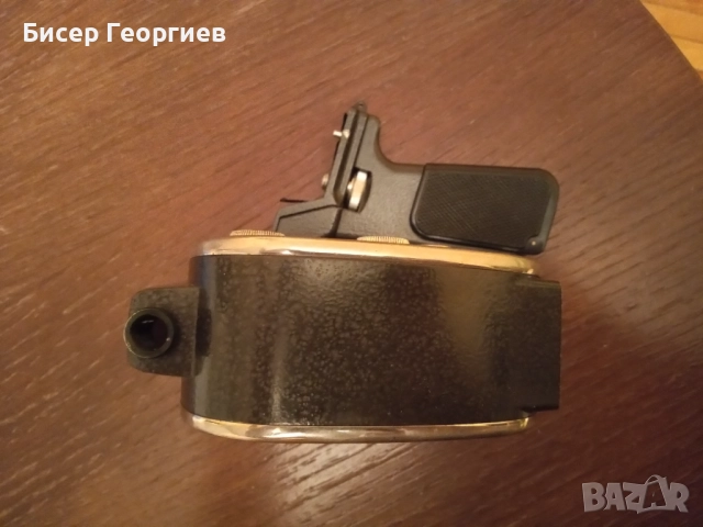 Ръчна филмова камера QUARZ, снимка 3 - Антикварни и старинни предмети - 52103180