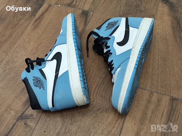 Кецове Jordan Retro 1 Air, снимка 4 - Кецове - 53931993