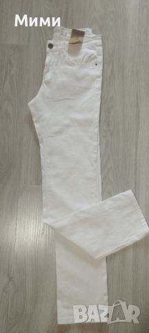 Дамски нови бели дънки/С размер , снимка 2 - Дънки - 46408158