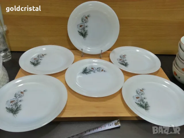 Стар френски аркопал чинии