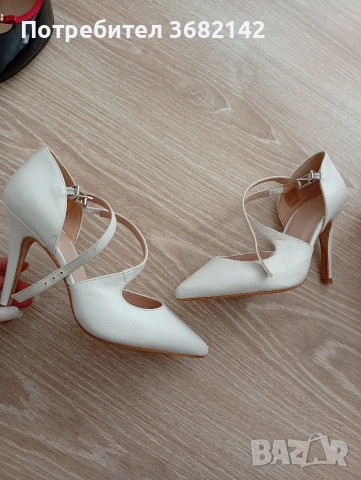 продавам дамски обувки , снимка 7 - Дамски обувки на ток - 53873718