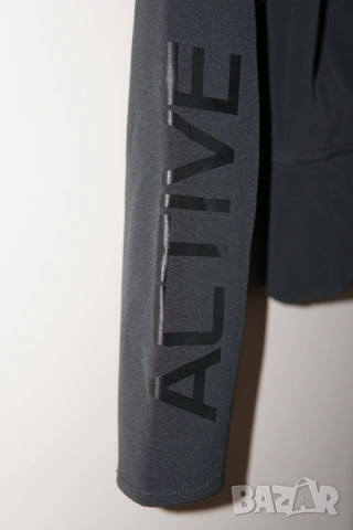 Дамско яке Mclaren Formula 1, размер XS, снимка 3 - Якета - 53428795