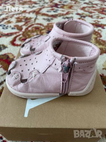 Буйки , снимка 2 - Бебешки обувки - 45759570