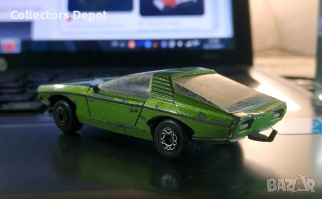 Matchbox No.40 Vauxhall Guildsman (1971) – Made in Bulgaria, снимка 4 - Колекции - 53935028