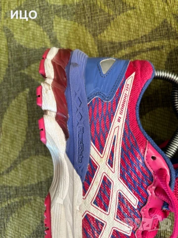 Дамски маратонки ASICS Gel-Nimbus 18, снимка 7 - Маратонки - 50539346