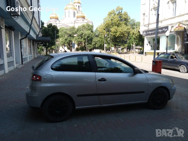 Продавам Сеат Ибиза 12,12,3ц,, снимка 4 - Автомобили и джипове - 51846365