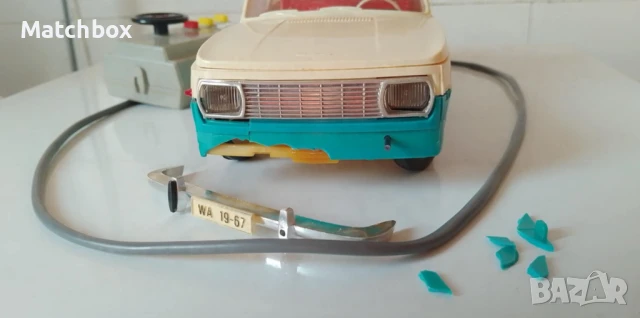 Стара играчка WARTBURG 353 DDR GDR PIKO ANKER 1/15, снимка 4 - Колекции - 50927447