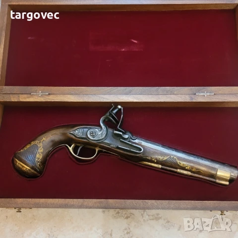 луксозен подарък кремъчен пищов авторски