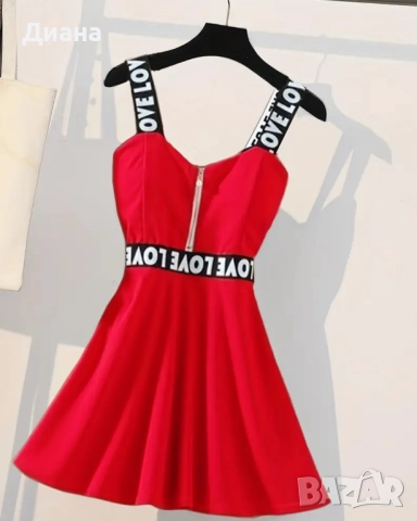 Червена елегантна рокля 