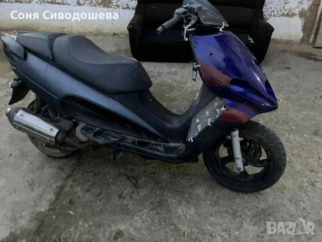 скутер Малагути12 , снимка 2 - Мотоциклети и мототехника - 52433924
