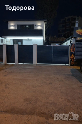 Уникален имот! Луксозен двустаен апартамент – Колхозен пазар!, снимка 5 - Апартаменти - 54014286