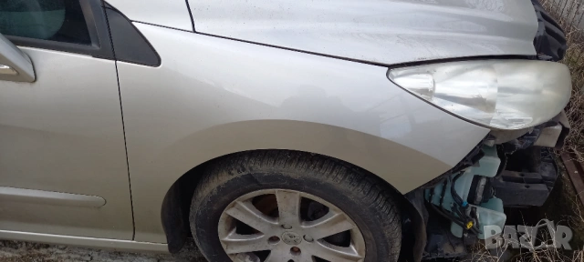 Десен калник Peugeot 308