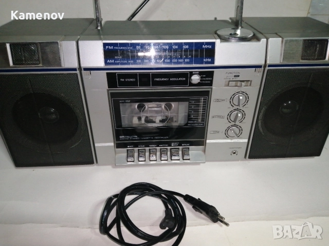 Радиокасетофон